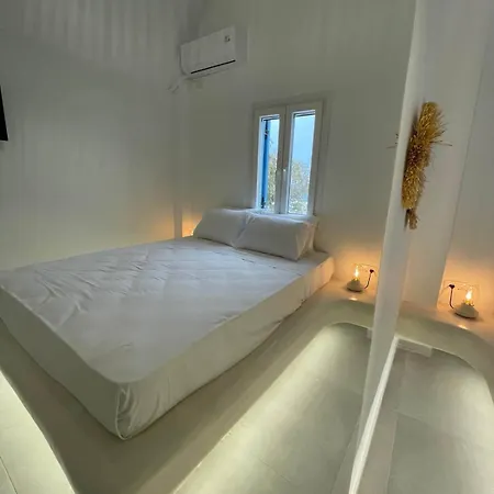 아파트 Mayema Cycladic House W Village And Black View Santorini *